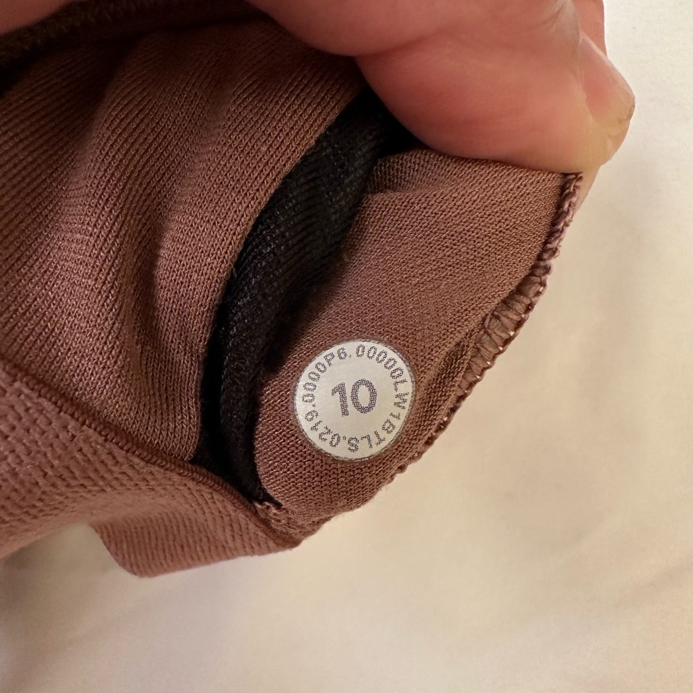 Lululemon Top - Picture 3 of 4